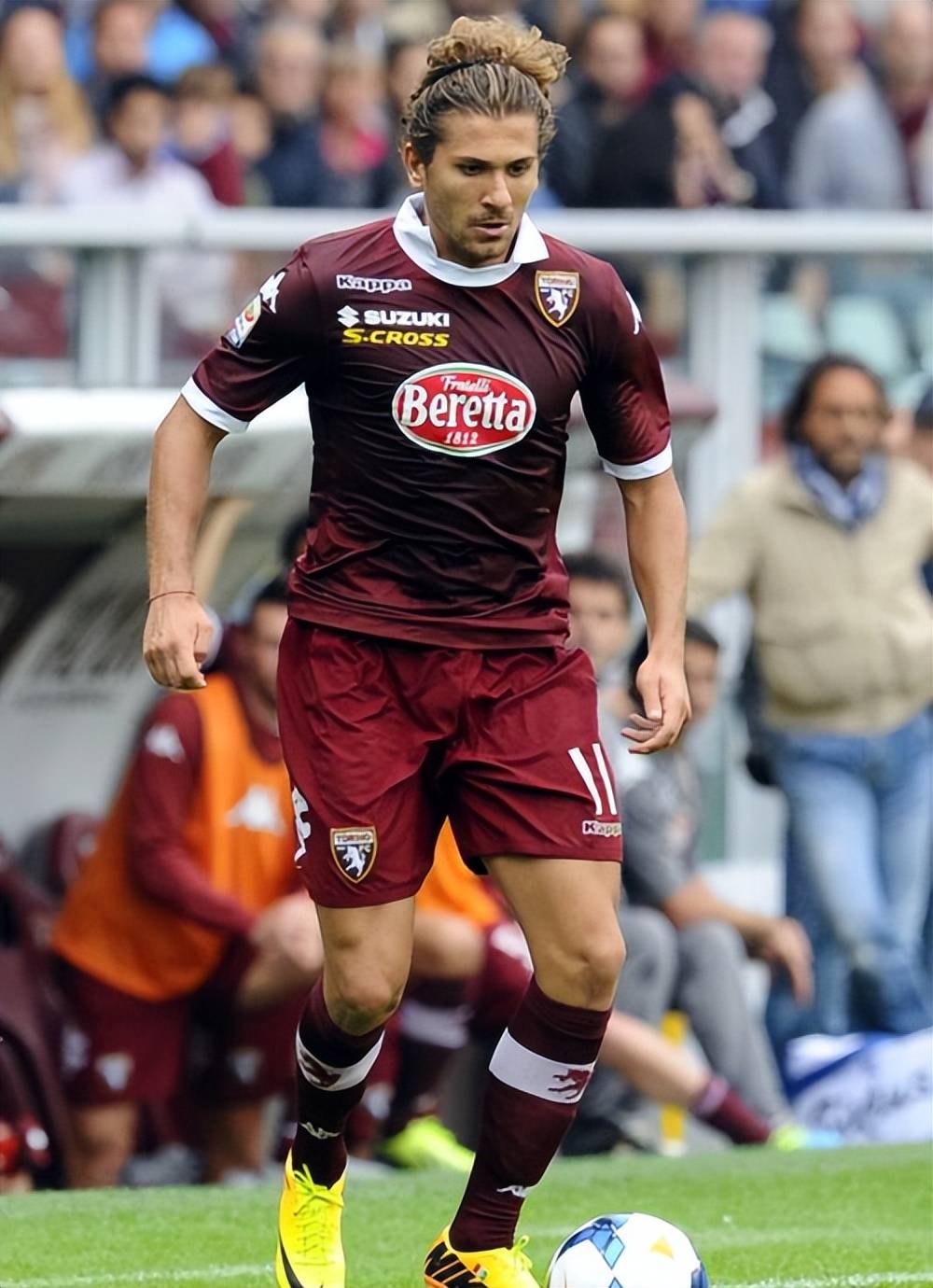 KAIYUN SPORTS-国际米兰发布备战花絮，今夜回应争议，意大利杯任务艰巨，高层口径保持一致